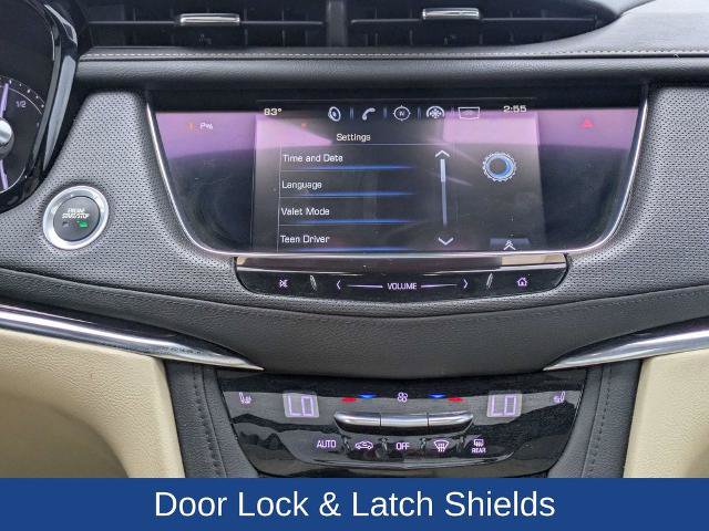 Used 2017 Cadillac XT5 Luxury w/ Driver Awareness Package FWD image 21