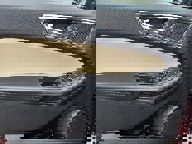 Certified 2024 Ford Edge SEL w/ Convenience Package image 21