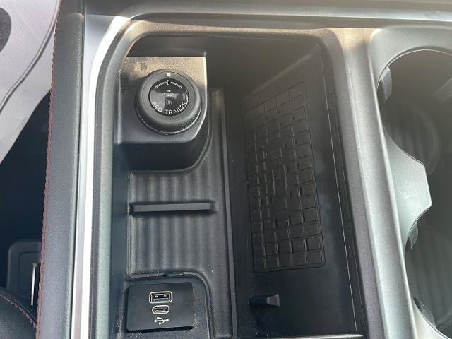 Certified 2025 Ford Expedition Max Active AWD/4WD image 19