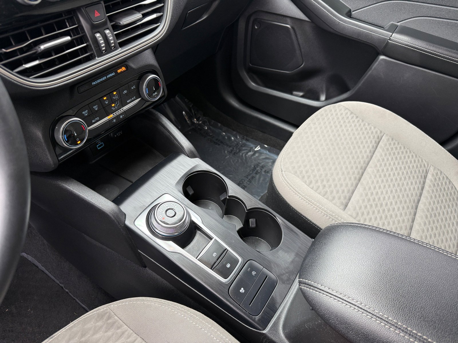 Certified 2022 Ford Escape SE w/ Convenience Package image 13