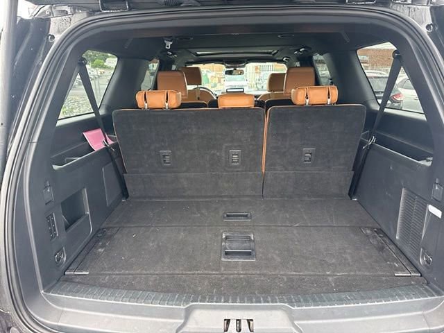 Certified 2024 Ford Expedition Max Platinum AWD/4WD image 10