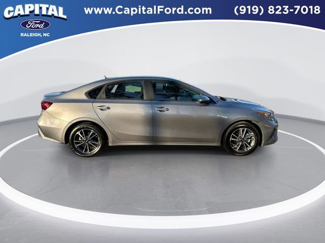 Used 2024 Kia Forte LXS image 7