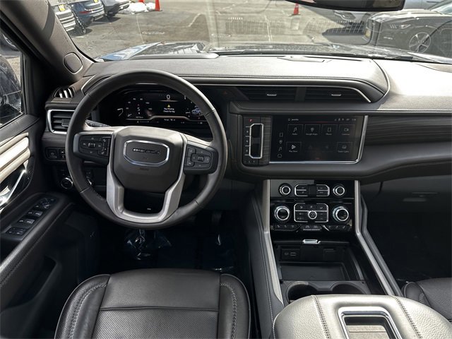 Used 2023 GMC Yukon Denali image 14