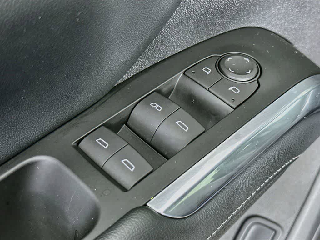 Used 2024 Chevrolet Traverse LT AWD/4WD image 29