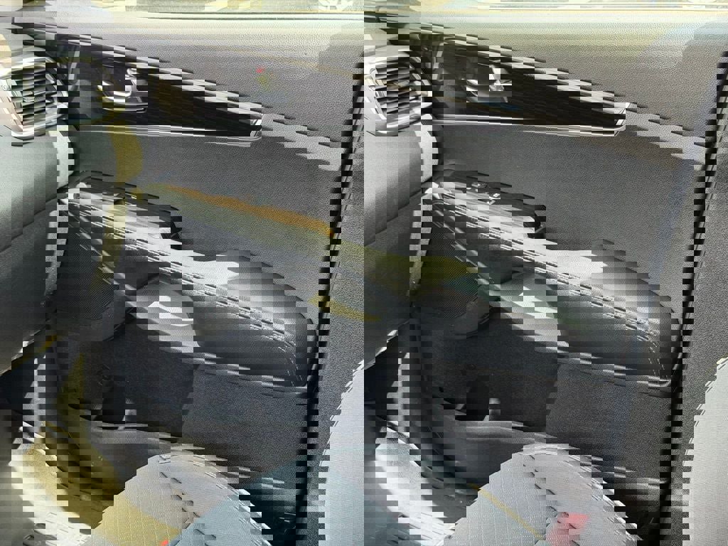 Used 2020 Kia Sorento LX w/ LX I4 Convenience Package image 32