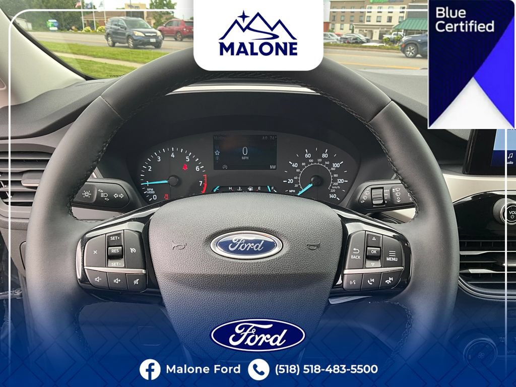 Certified 2022 Ford Escape SE w/ Cold Weather Package AWD/4WD image 24