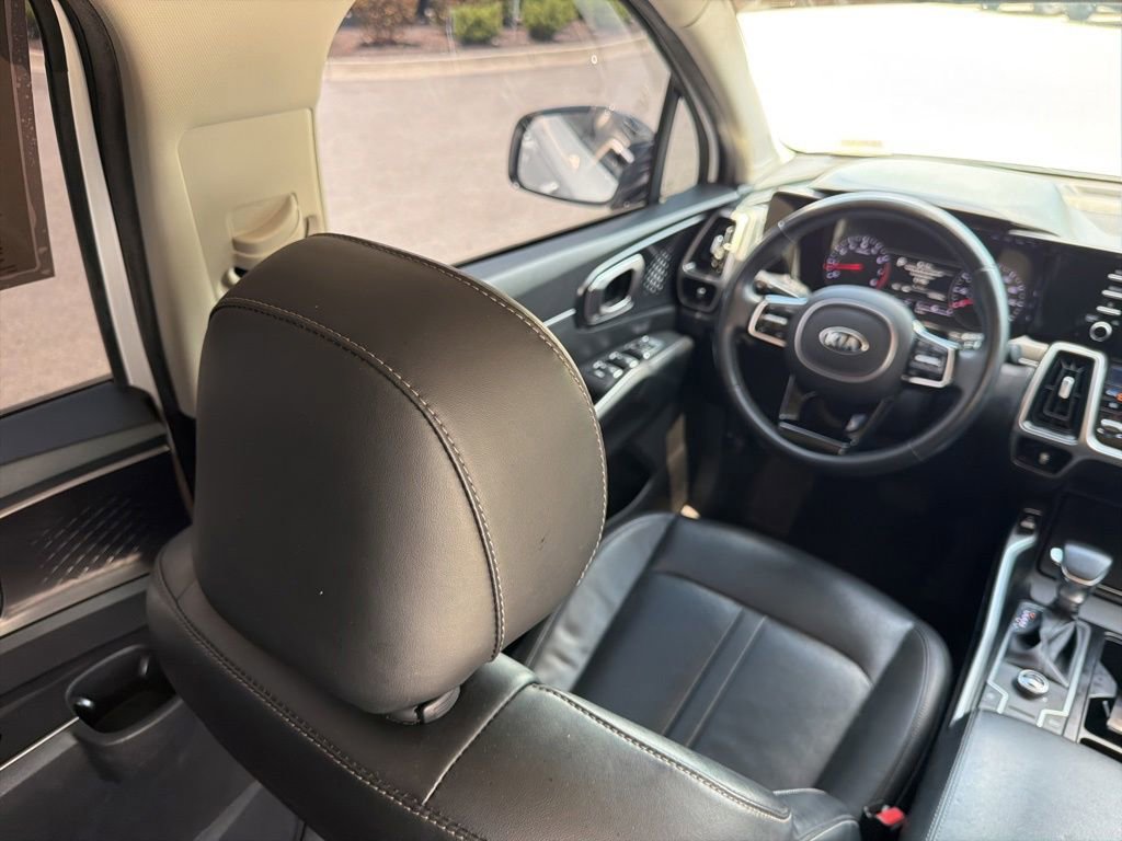 Used 2021 Kia Sorento S FWD image 15