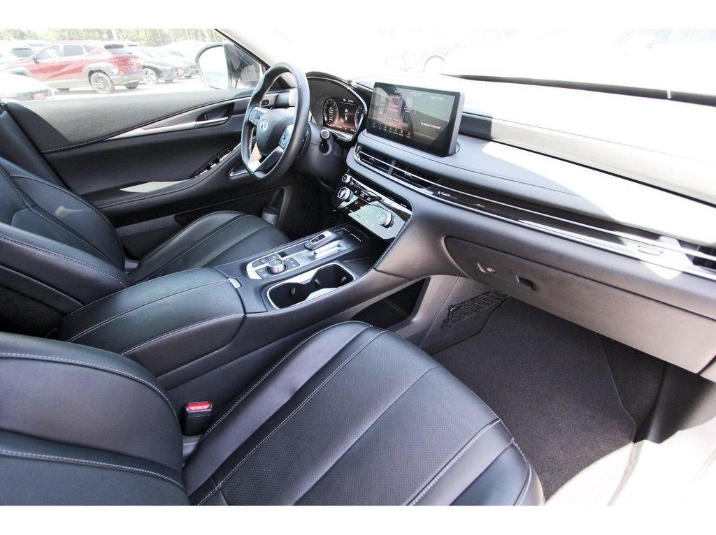 Used 2023 INFINITI QX60 Luxe w/ Vision Package FWD image 32