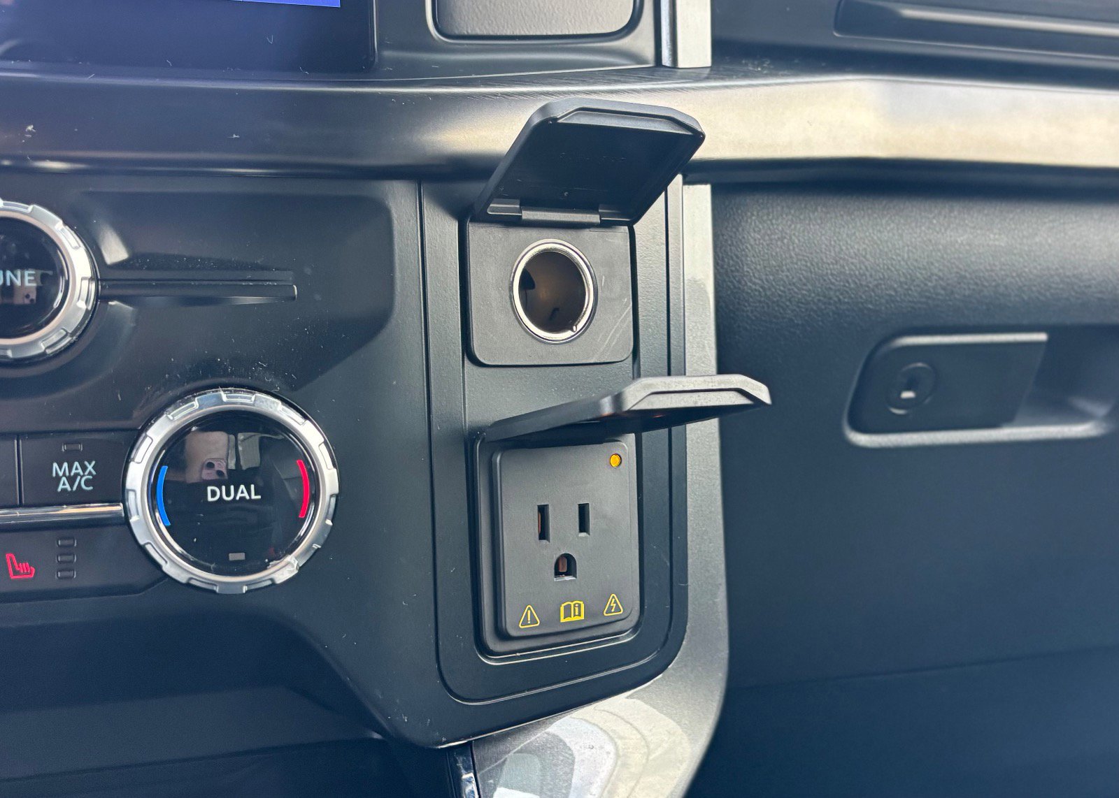 Certified 2023 Ford F150 Lariat w/ Equipment Group 502A High image 62