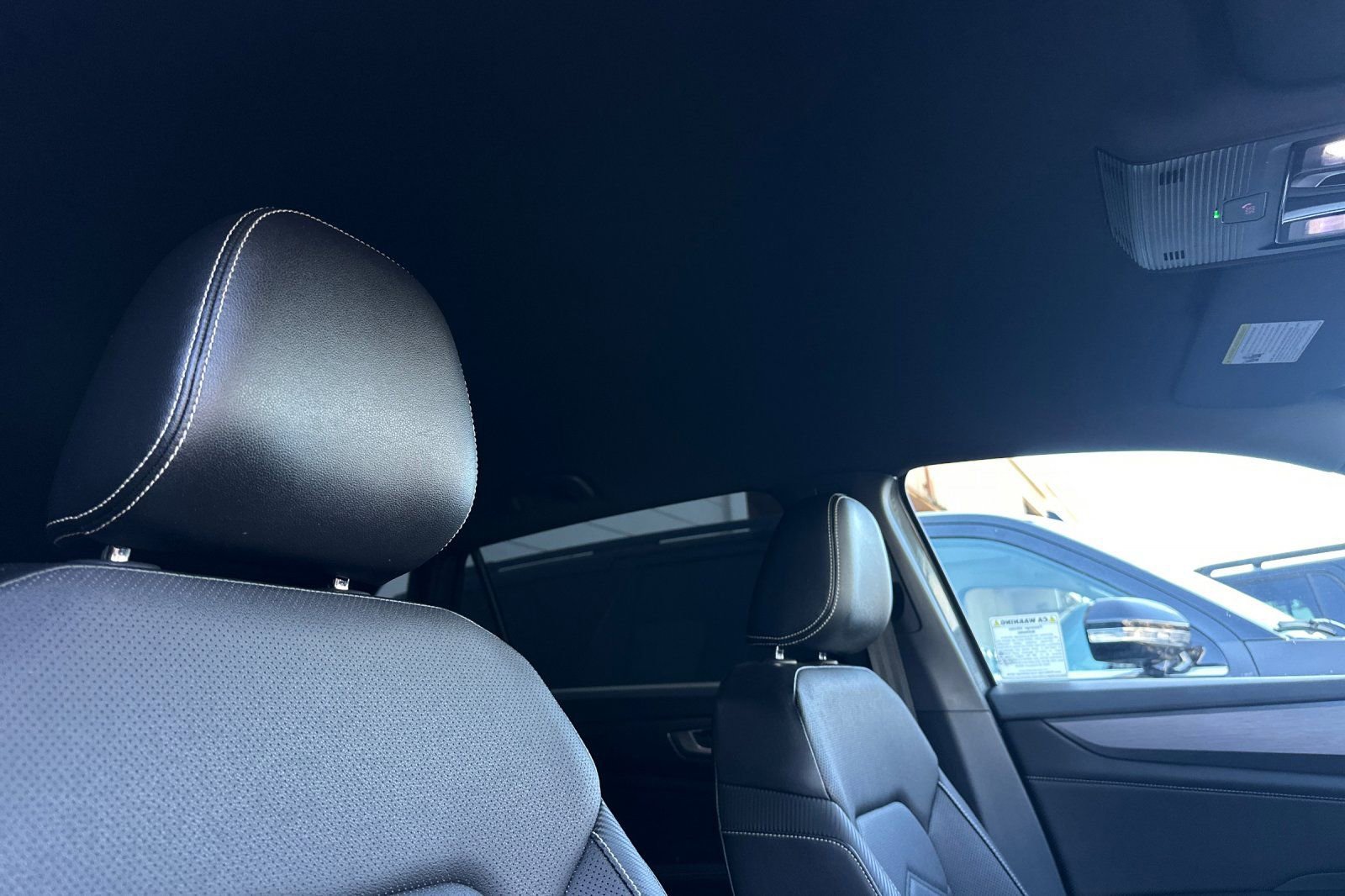 Used 2024 Volkswagen Atlas Cross Sport SE image 16