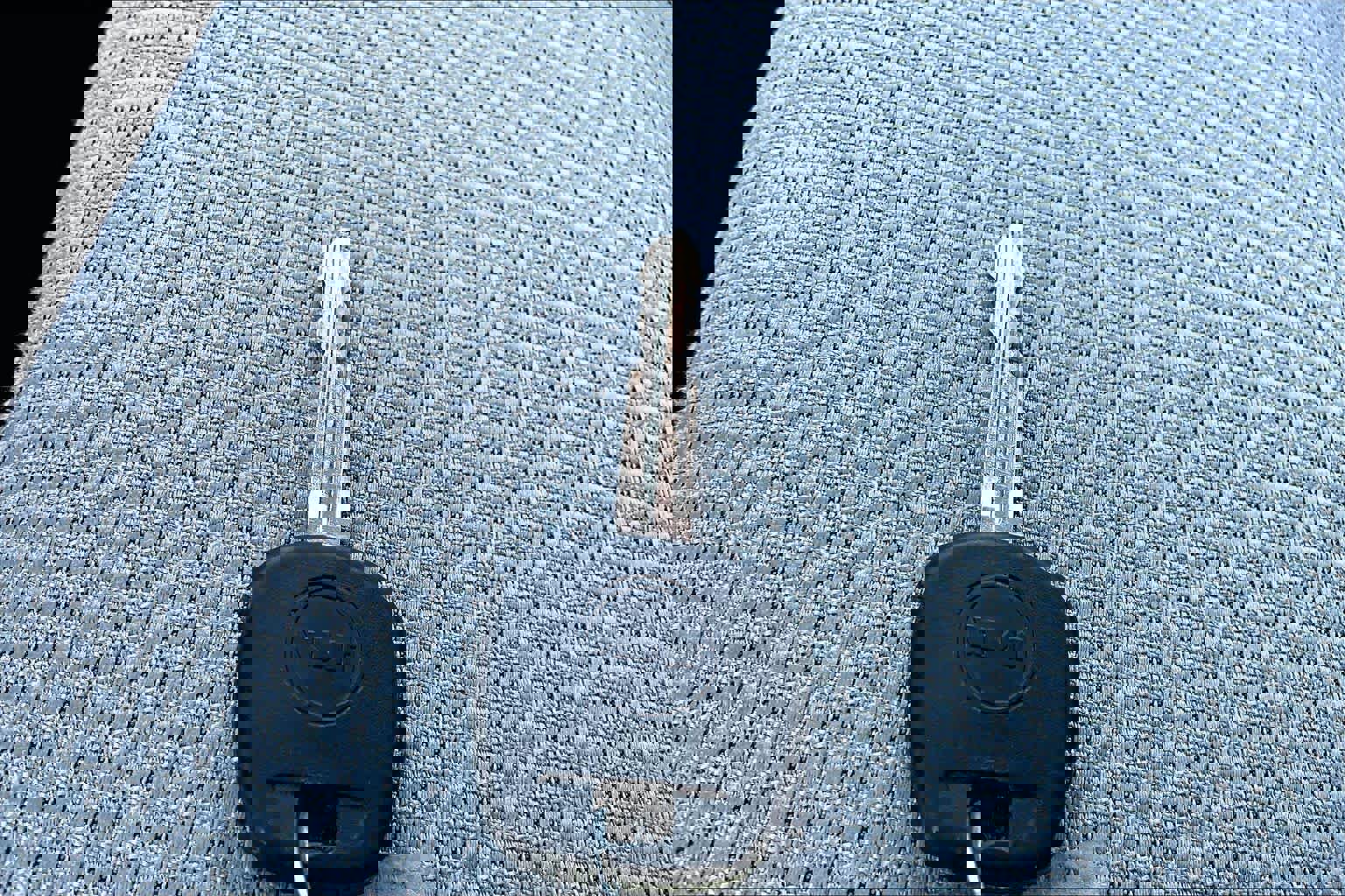 Used 2017 Toyota RAV4 XLE w/ All Weather Liner Package AWD/4WD image 17