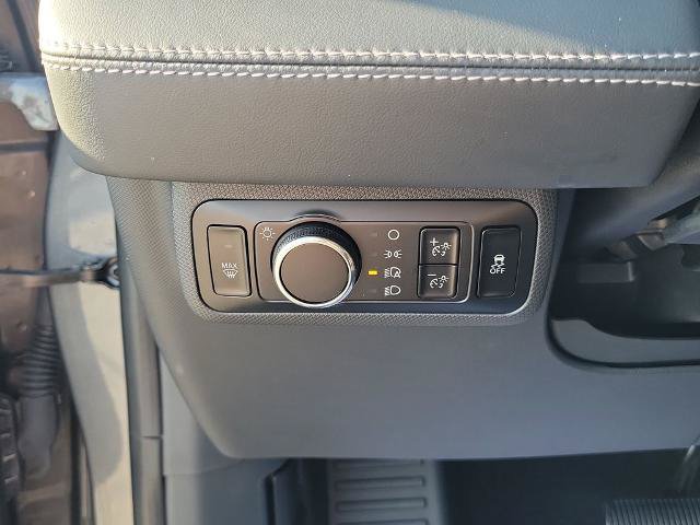 Certified 2023 Ford Mustang Mach-E Premium AWD/4WD image 23