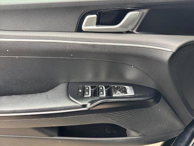 Used 2021 Kia K5 LXS image 18