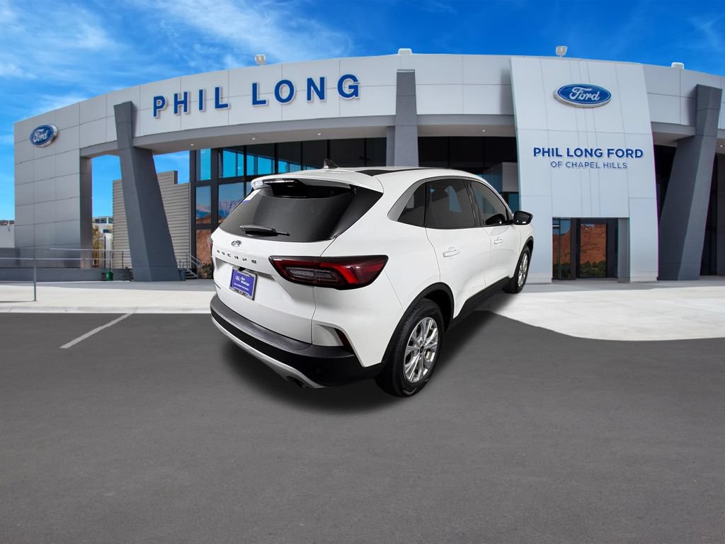 Certified 2023 Ford Escape Active w/ Tech Pack #1 FWD image 5
