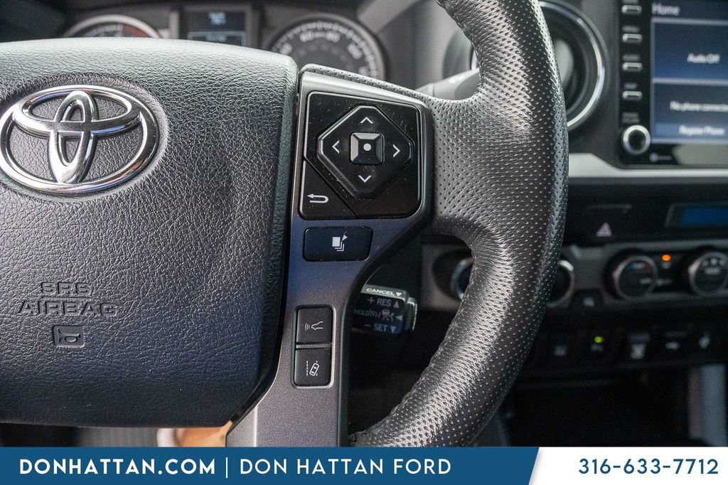 Used 2023 Toyota Tacoma TRD Sport w/ Technology Package AWD/4WD image 12