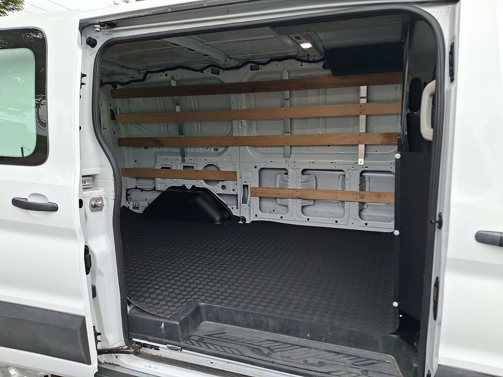 Certified 2025 Ford Transit 250 Low Roof w/ Exterior Upgrade Package RWD image 13