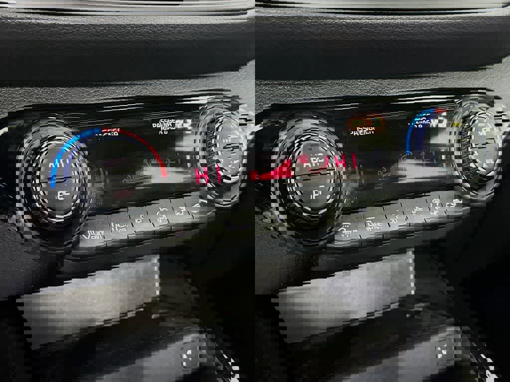 Used 2024 Kia Forte GT image 21