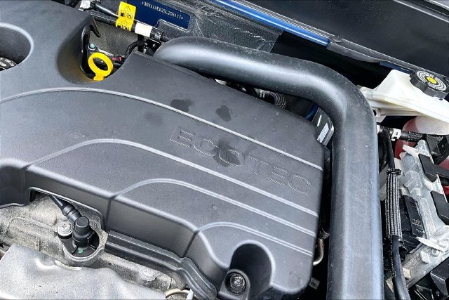 Used 2025 Chevrolet Equinox LT FWD image 35
