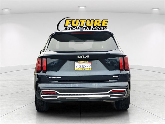 Used 2023 Kia Sorento EX image 5