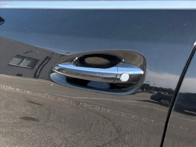 Used 2019 Mercedes-Benz GLS 450 4MATIC image 16