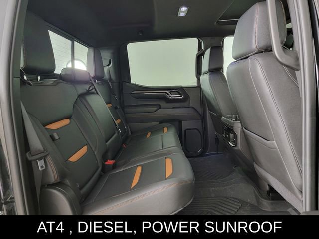 Used 2024 GMC Sierra 1500 AT4 w/ Technology Package AWD/4WD image 17