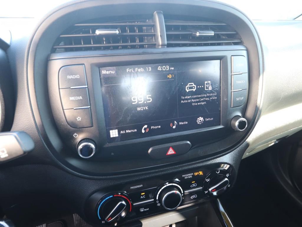 Used 2025 Kia Soul LX w/ LX Technology Package image 19