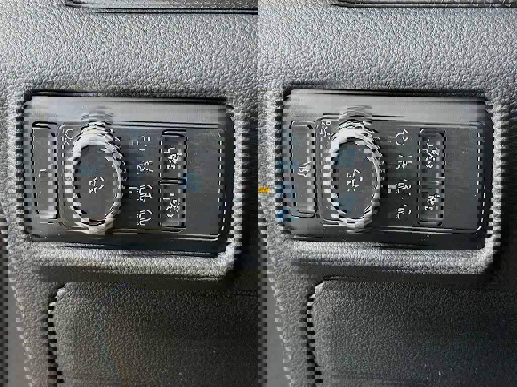 Certified 2020 Ford Explorer ST w/ ST Street Pack image 26