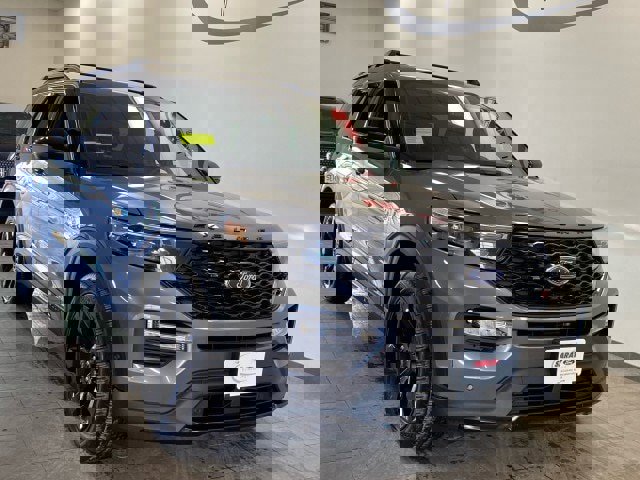 Certified 2022 Ford Explorer ST w/ Equipment Group 401A image 6