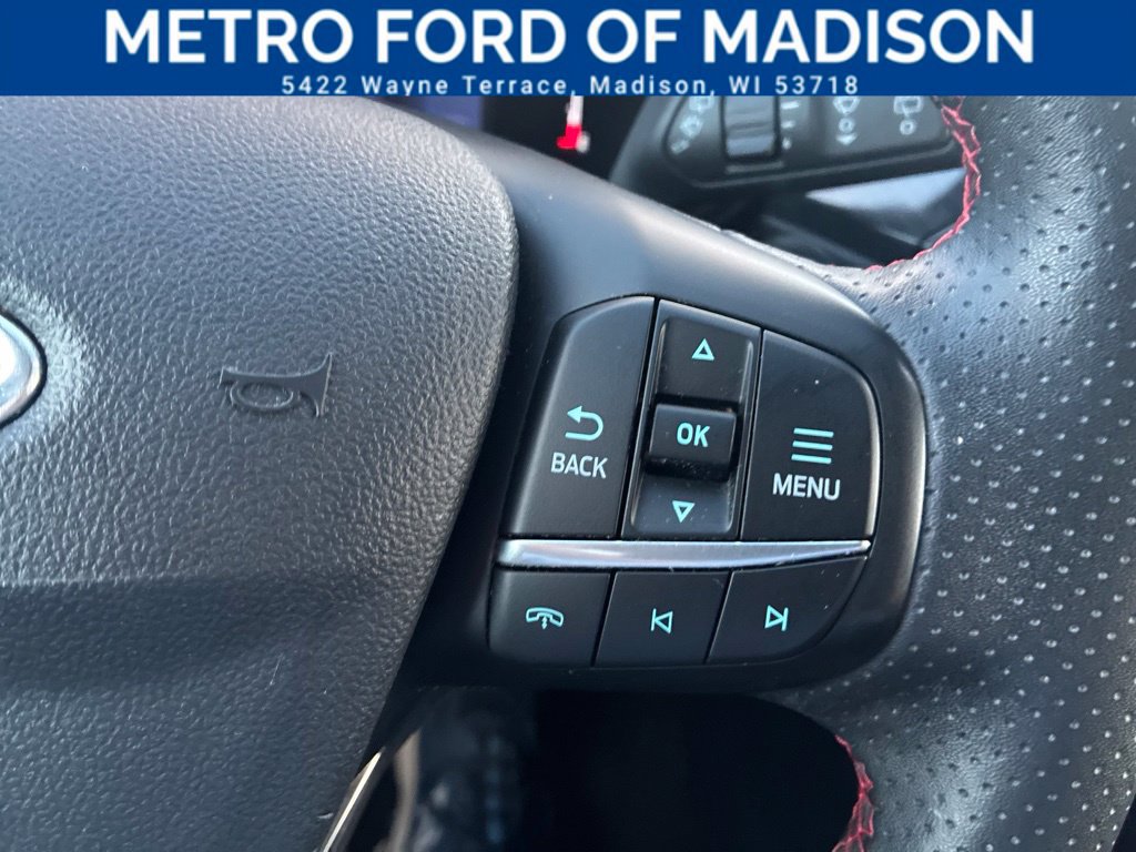 Certified 2025 Ford Escape ST-Line AWD/4WD image 26