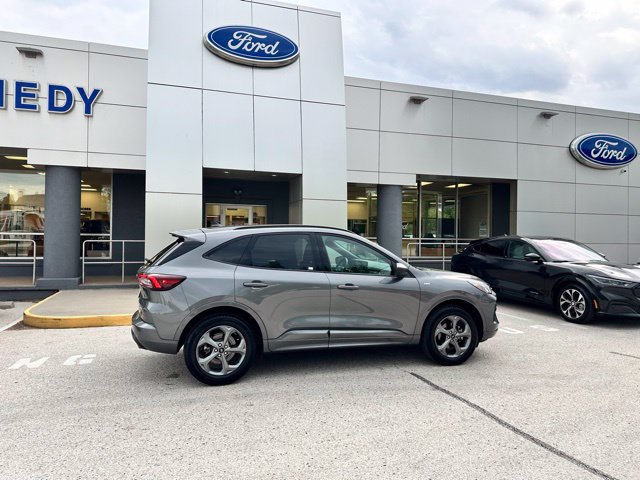 Certified 2024 Ford Escape ST-Line w/ Tech Pack #1 AWD/4WD image 21