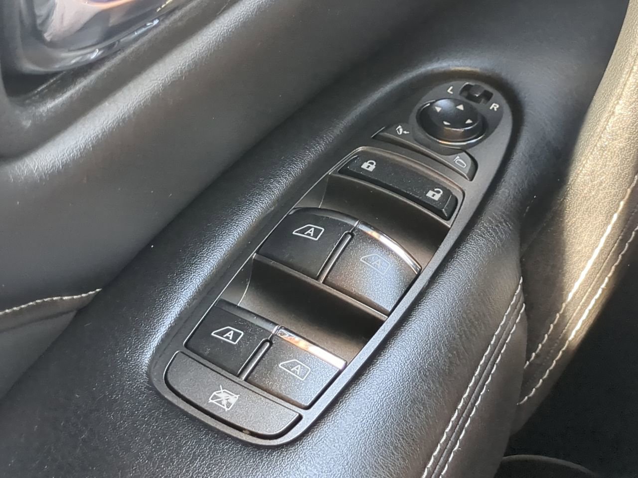 Used 2018 INFINITI QX80 2WD image 23