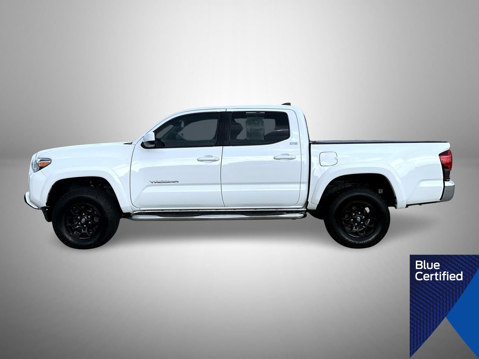 Used 2019 Toyota Tacoma SR5 AWD/4WD image 8