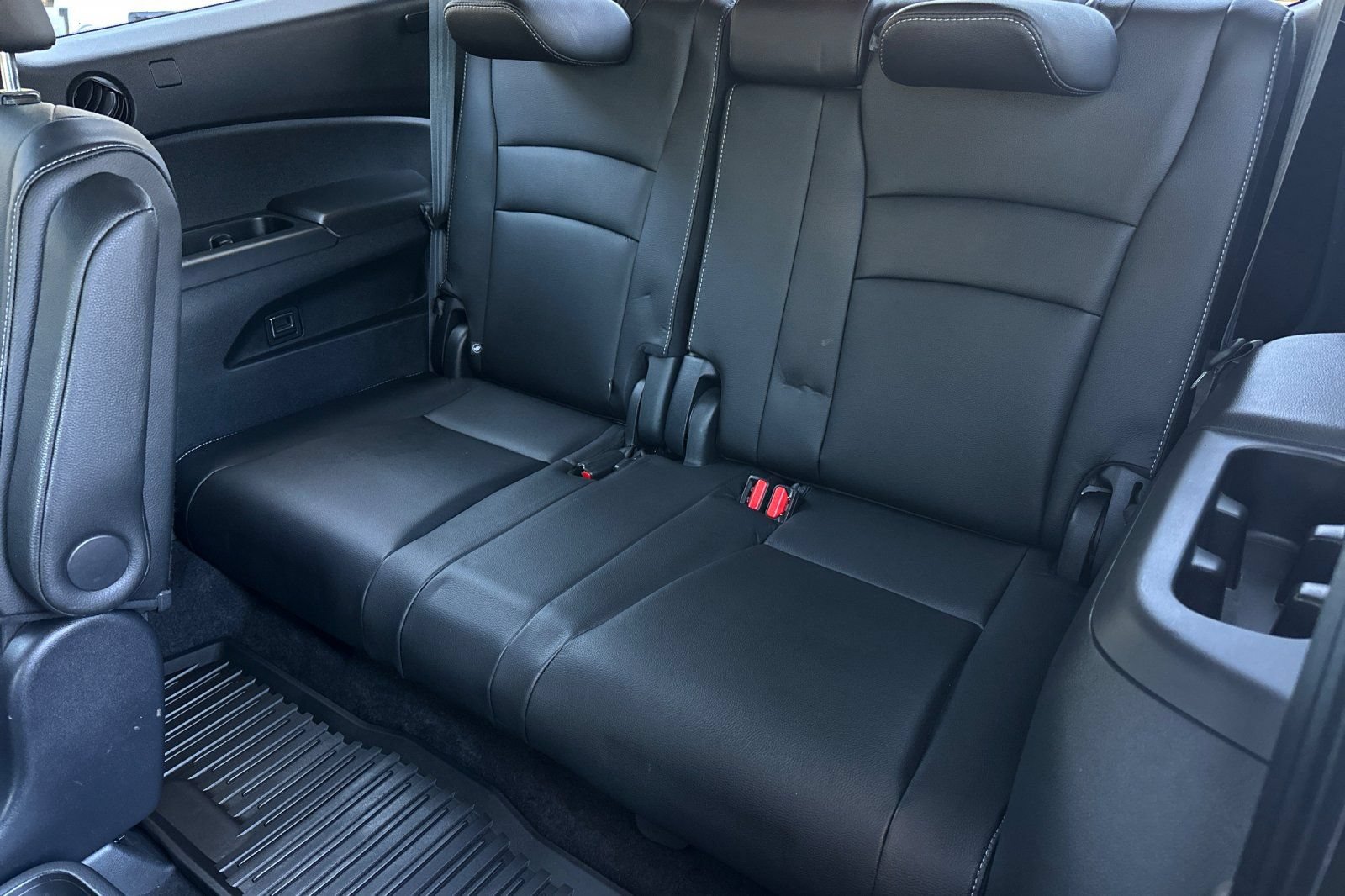 Used 2022 Honda Pilot Touring image 14
