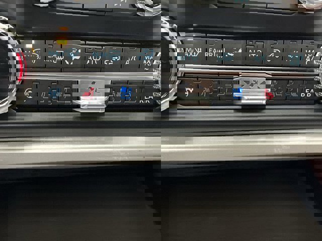 Certified 2024 Ford Expedition Limited image 25