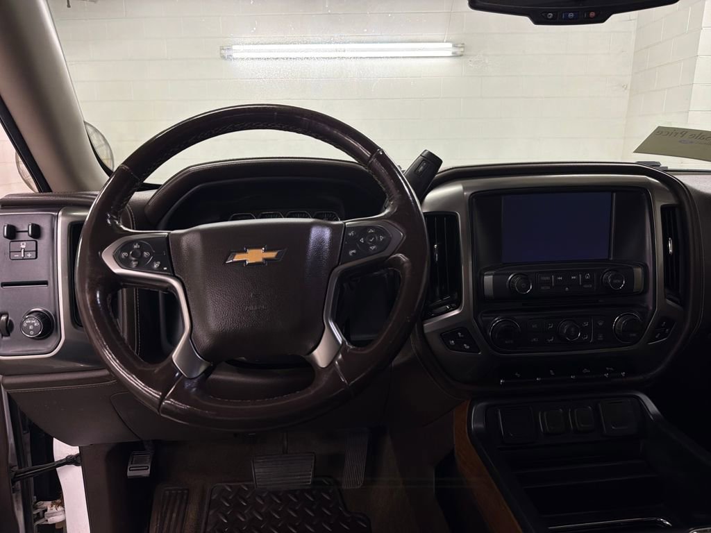 Used 2018 Chevrolet Silverado 1500 LTZ w/ Sport Package image 13