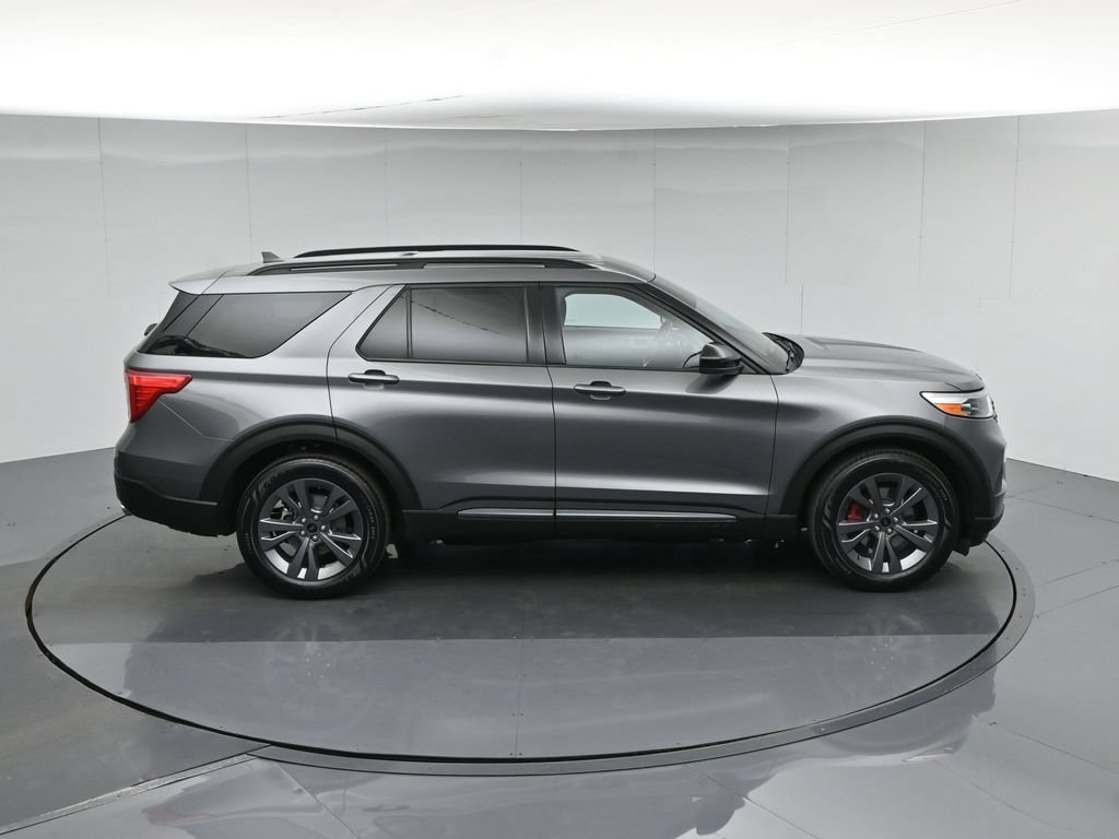 Certified 2023 Ford Explorer XLT w/ Equipment Group 202A RWD image 45