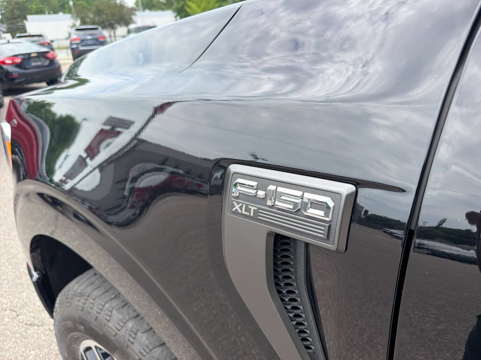 Certified 2023 Ford F150 XLT w/ Equipment Group 302A High AWD/4WD image 15