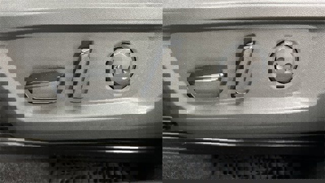 Used 2023 Nissan Rogue SV image 4