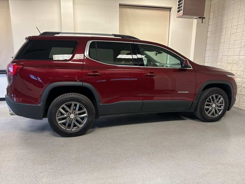 Used 2018 GMC Acadia SLT image 45