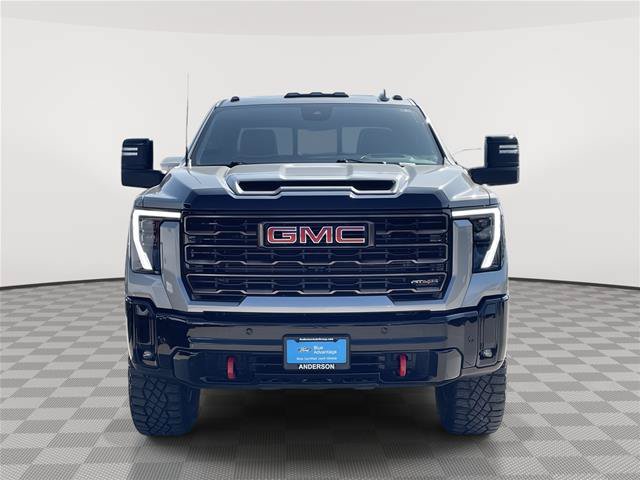 Used 2025 GMC Sierra 2500 AT4X AWD/4WD image 4