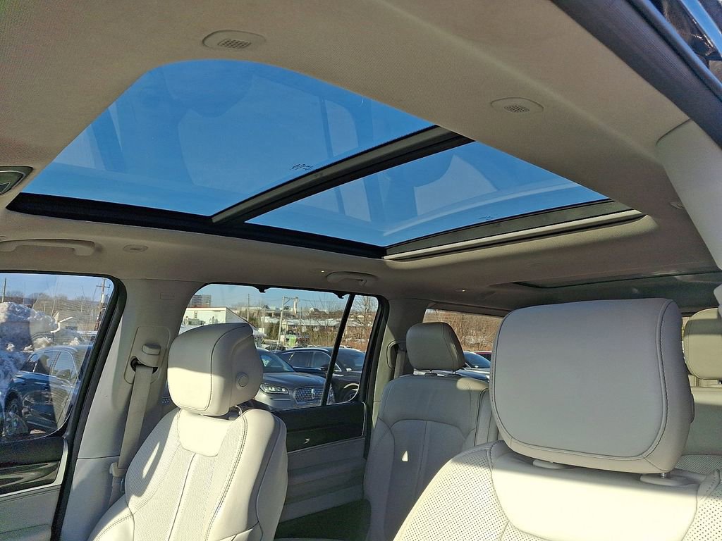 Used 2022 Jeep Wagoneer Series I w/ Convenience Group I image 15