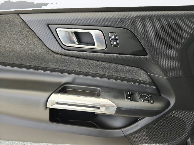 Certified 2025 Ford Mustang Coupe RWD image 11
