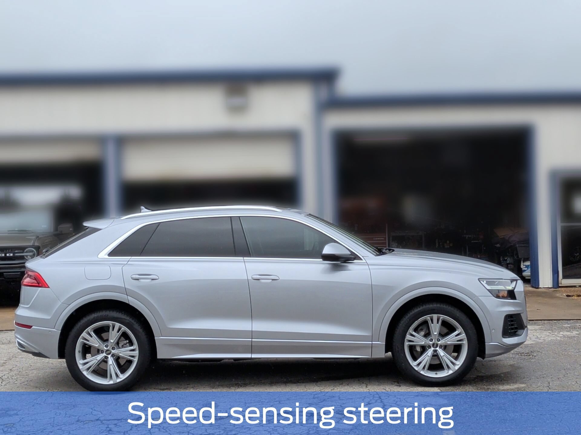 Used 2022 Audi Q8 Premium Plus AWD/4WD image 7
