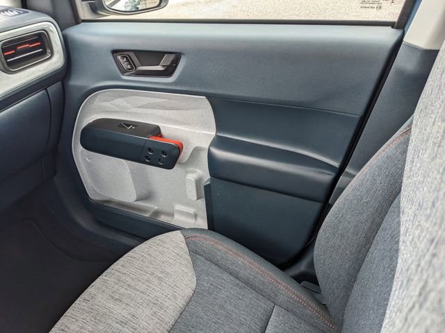 Certified 2023 Ford Maverick XLT image 18