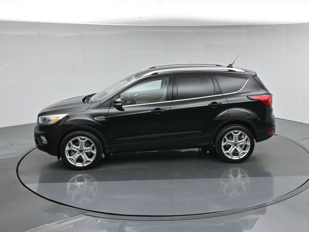 Certified 2019 Ford Escape Titanium FWD image 26