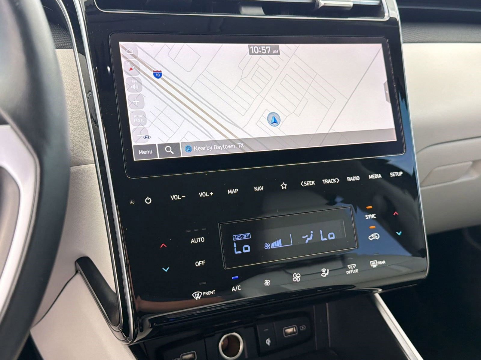 Used 2022 Hyundai Tucson Limited image 25