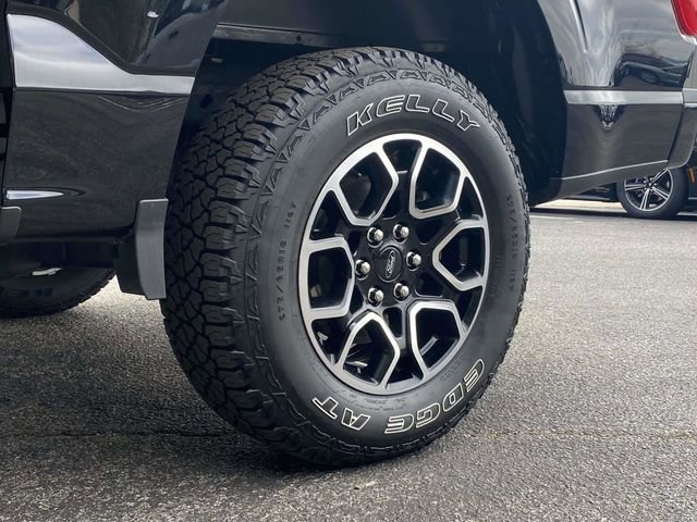 Certified 2022 Ford F150 Lariat w/ Equipment Group 502A High image 11