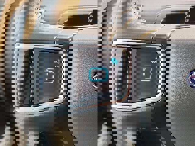 Certified 2025 Ford Expedition Active image 25