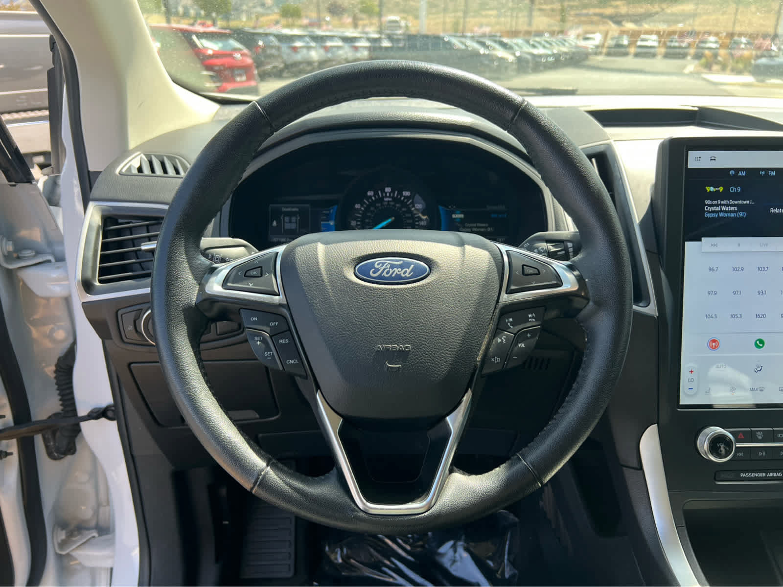 Certified 2024 Ford Edge SEL AWD/4WD image 34