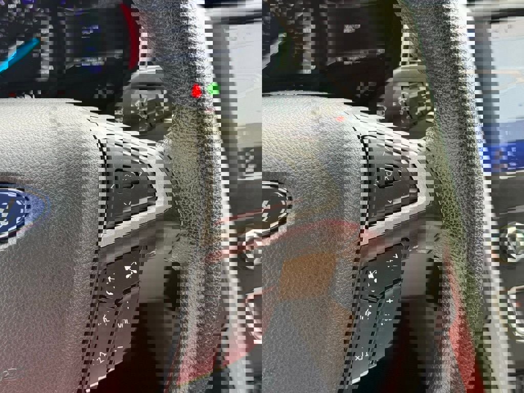 Certified 2020 Ford Fusion SE image 30